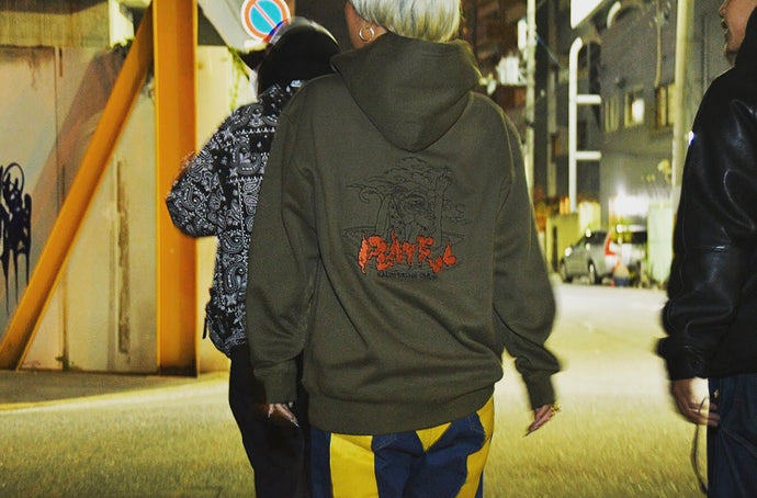 UNSEEN VILLAGE LIMITED HOODIE オンライン販売のご案内